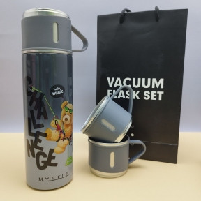 УЦЕНКА  Термос Мишка с тремя кружками Vacuum set / Подарочный набор с вакуумной изоляцией / 500 мл.