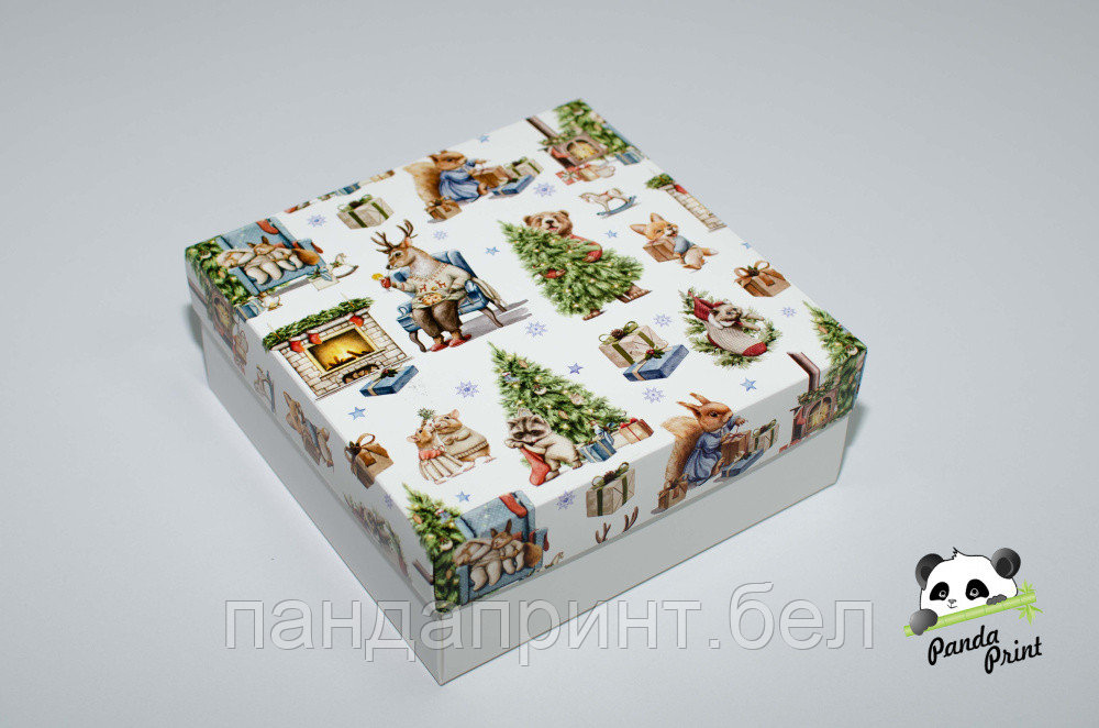 Коробка 260х255х100 Новогодний камин с зверятами (белое дно)