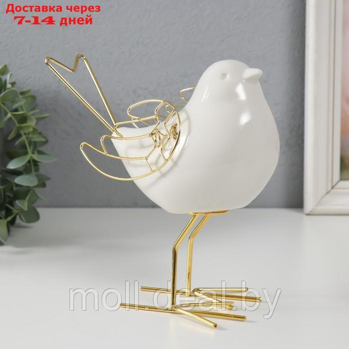 Сувенир керамика, металл "Белый воробей" с золотыми крыльями 9х17х17 см - фото 1 - id-p220739809