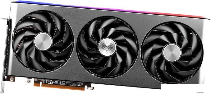 Видеокарта Sapphire Nitro+ AMD Radeon RX 7700 XT 12GB 11335-02-20G - фото 1 - id-p220711609