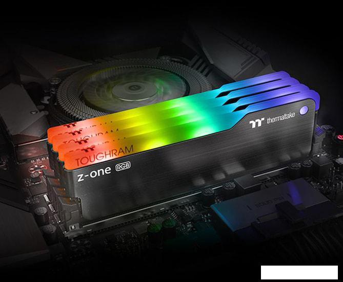 Оперативная память Thermaltake ToughRam Z-One RGB 8GB DDR4 PC4-25600 R019D408GX1-3200C16S - фото 5 - id-p220711053