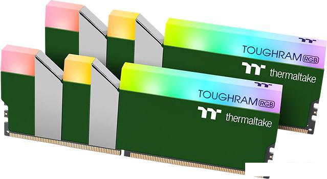 Оперативная память Thermaltake ToughRam RGB 2x8ГБ DDR4 3600 МГц RG28D408GX2-3600C18A - фото 1 - id-p220713717