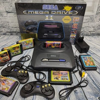 Игровая приставка 16 bit Sega Mega Drive 2 (Сега Мегадрайв) 5 встроенных игр, 2 джойстика. Оригинал