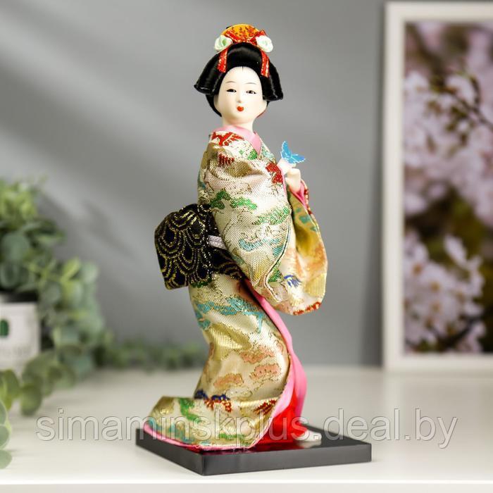 Кукла коллекционная "Японка в цветочном кимоно с бабочкой на руке" 25х9,5х9,5 см - фото 1 - id-p220775423