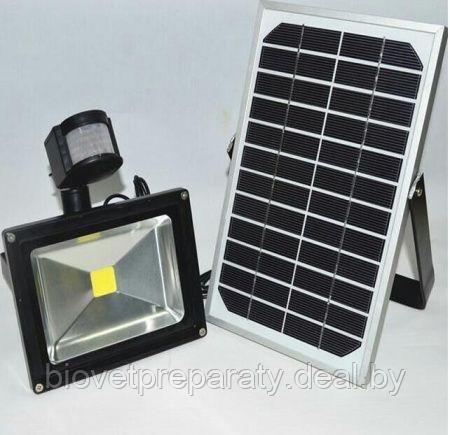 Прожектор 10 Вт на солнечной батарее светодиодный уличный IP65 аккумуляторный - фото 1 - id-p220810237