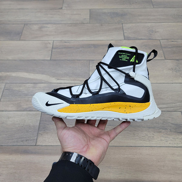 Nike ACG Air Terra Antarktik White