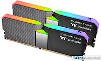 Оперативная память Thermaltake ToughRam XG RGB 2x8ГБ DDR4 4400 МГц R016D408GX2-4400C19A