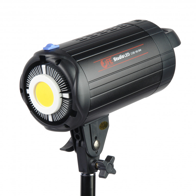 Осветитель студийный Falcon Eyes Studio LED COB180 BW светодиодный - фото 1 - id-p220868415