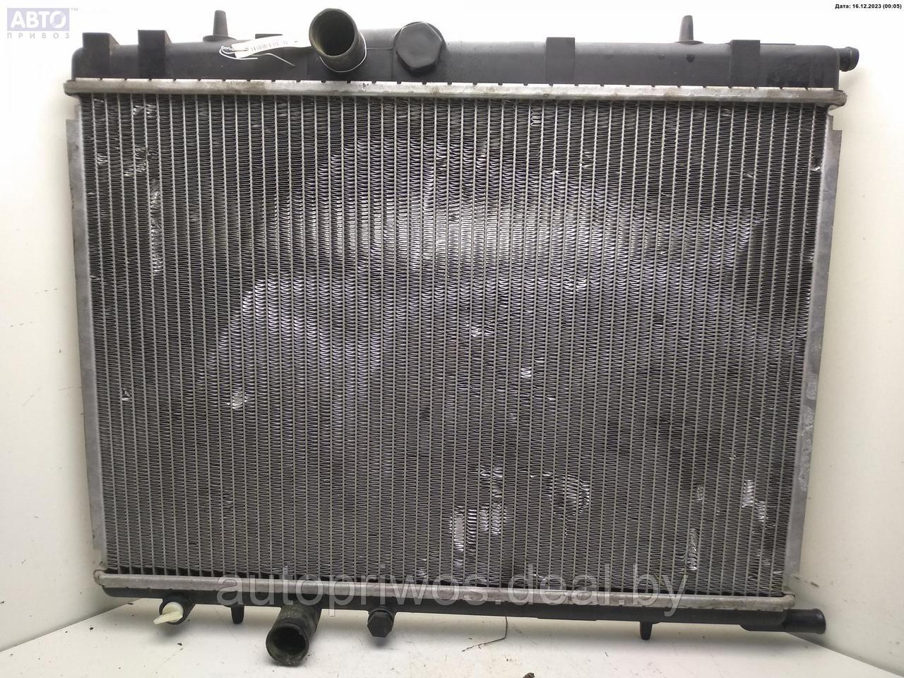 Радиатор основной Peugeot 206 - фото 1 - id-p220759917
