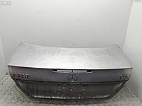 Крышка багажника (дверь задняя) Mercedes W211 (E)