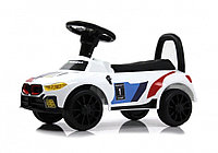 Детский толокар RiverToys F003FF (белый) BMW