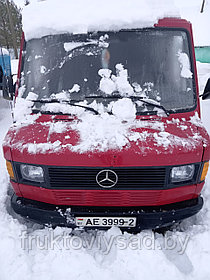 Грузовой автомобил Мерседес бенц 309D