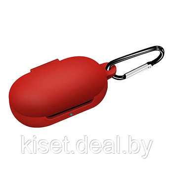 Силиконовый чехол KST Pods для наушников Samsung Buds / Buds Plus красный с карабином