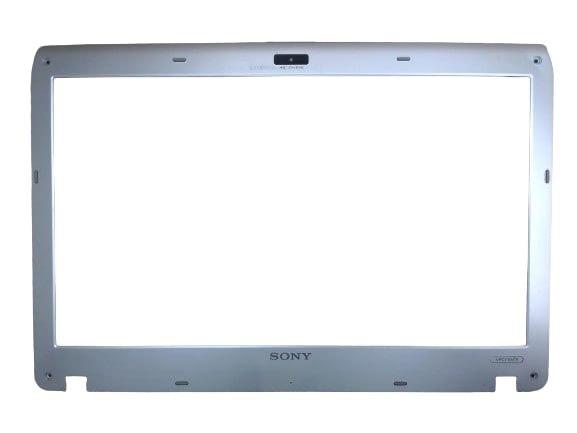 Рамка крышки матрицы Sony Vaio VPCY11M1R, серебристая (с разбора)