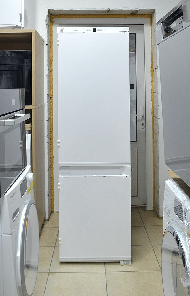 Новый встраиваемый холодильник Miele kdn37132id   Германия Гарантия 6 мес, фото 1