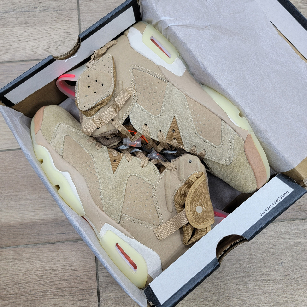 Кроссовки Travis Scott X Air Jordan 6 Retro British Khaki - фото 6 - id-p221146885