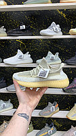 Кроссовки Adidas Yeezy Boost 350 v2 White Yellow Beige