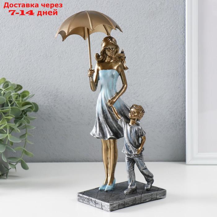 Сувенир полистоун "Мама с сыном на прогулке под зонтом" синий 28х11х8 см - фото 1 - id-p221316977