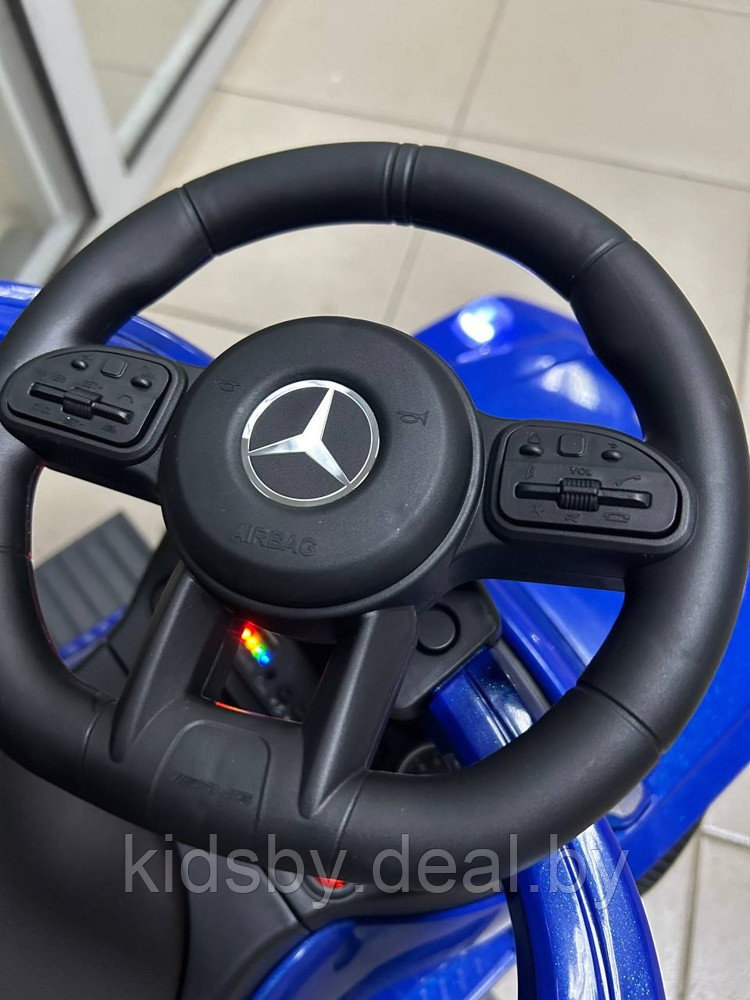 Детский толокар RiverToys Mercedes-Benz GL63 Z001ZZ-A (синий бриллиант) 3 в 1 электромобиль, трансформируется - фото 4 - id-p220623063