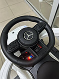 Детский толокар River Toys Mercedes-Benz G63 Z001ZZ-B (белый бриллиант) 2 в 1 трансформируется в качалку, звук, фото 3