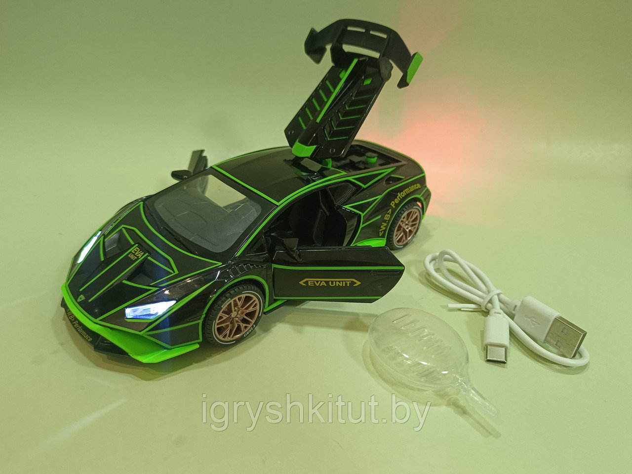 Машина Lamborghini 1:24 Lambos Huracan STO Spray Supercar литой инерционная, металл, свет, звук,дым - фото 1 - id-p221584948