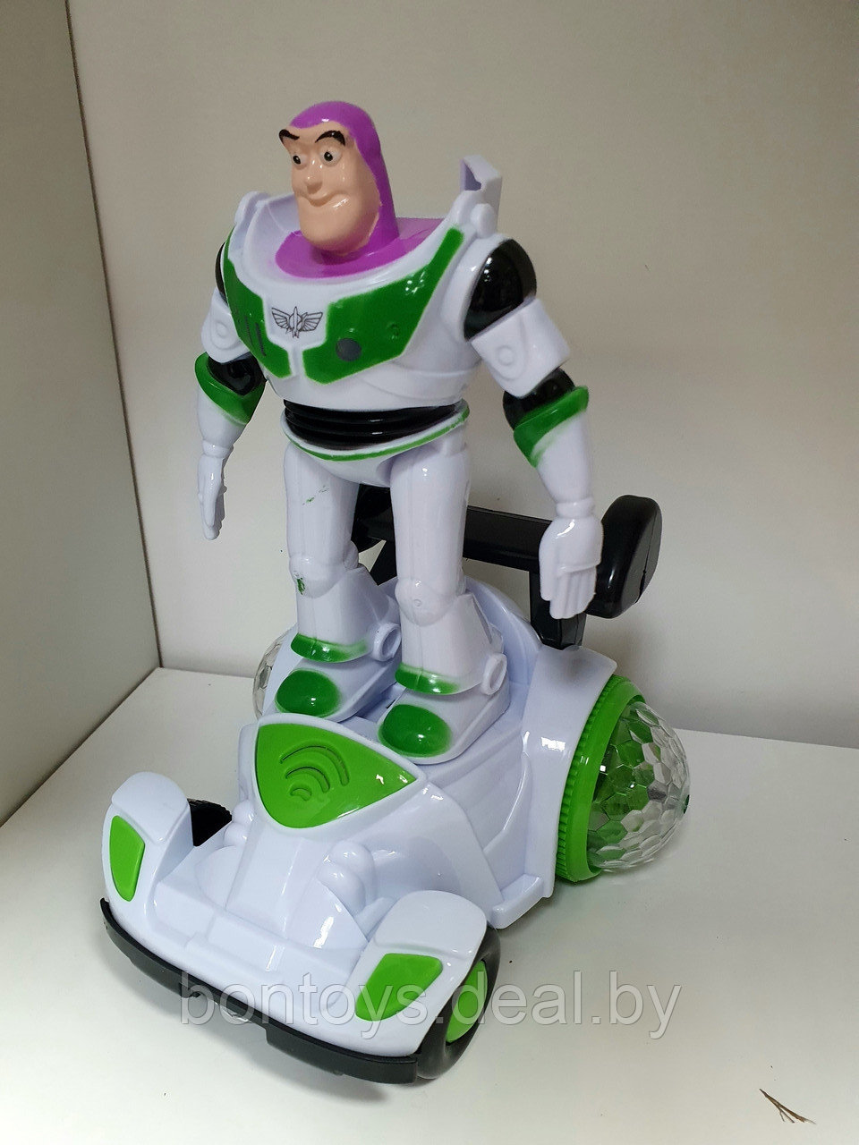 Музыкальный робот Базз Лайтер BUZZ LIGHTYEAR История игрушек - фото 2 - id-p221584959