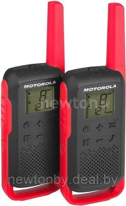 Портативная радиостанция Motorola T62 Walkie-talkie (черный/красный) - фото 1 - id-p221613012