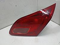 Фонарь крышки багажника правый Opel Astra J