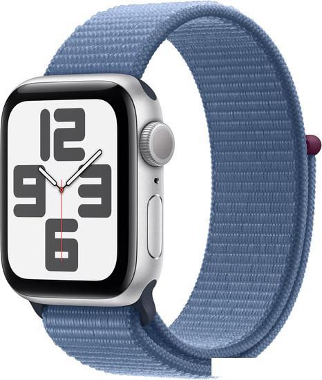 Умные часы Apple Watch SE 2 40 мм (алюминиевый корпус, серебристый/синий шторм, нейлоновый ремешок) - фото 1 - id-p221597330