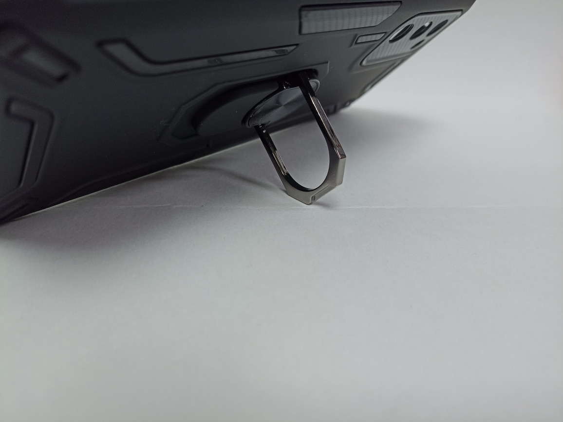 Чехол Samsung S20fe бронированный с кольцом подставкой черный - фото 2 - id-p221706551