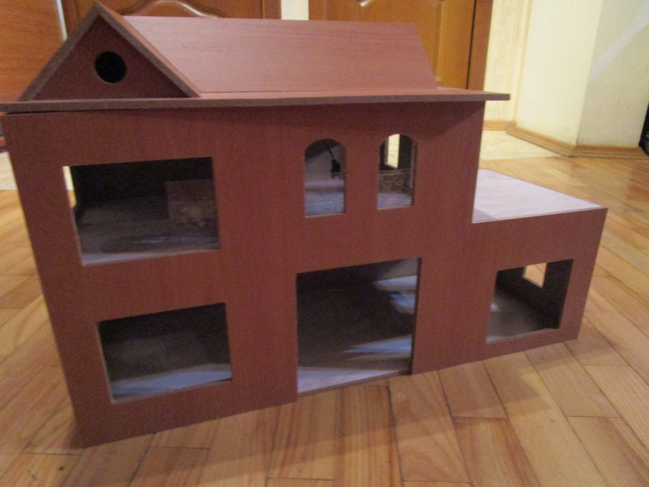 Макет. Кукольный домик DOLL HOUSE деревянный оснащен светом - фото 3 - id-p32203398