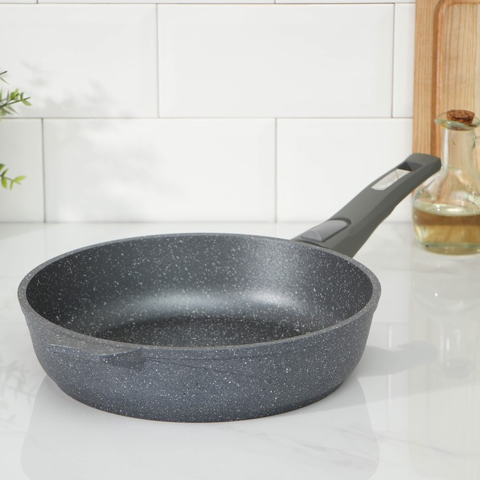 Набор посуды №1 «Гранит», 3 предмета: сковорода d=26 см, ковш 1,7 л, кастрюля 5 л, крышки, антипригарное - фото 5 - id-p221890812