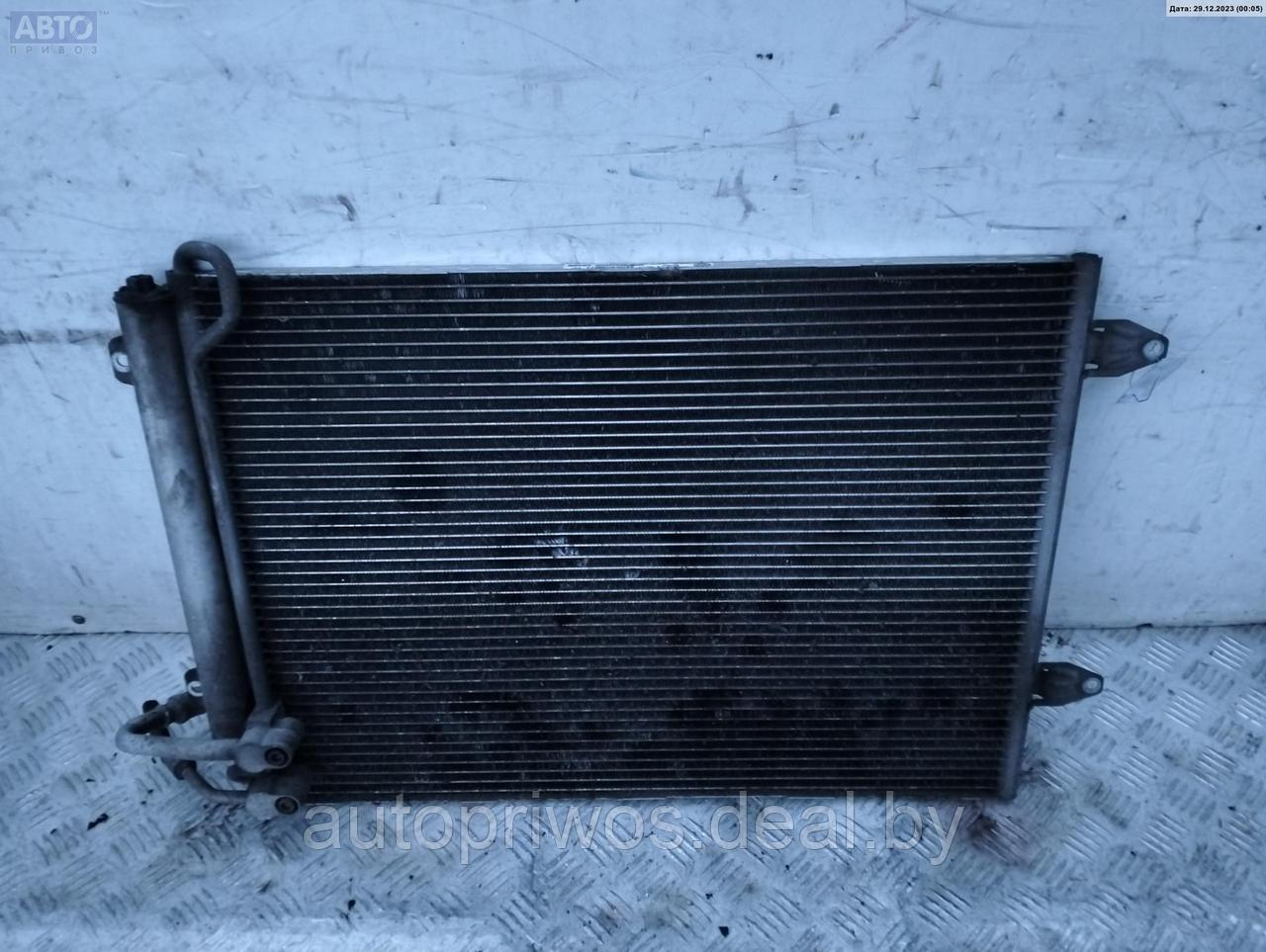 Радиатор охлаждения (конд.) Volkswagen Passat B6 - фото 1 - id-p221935415
