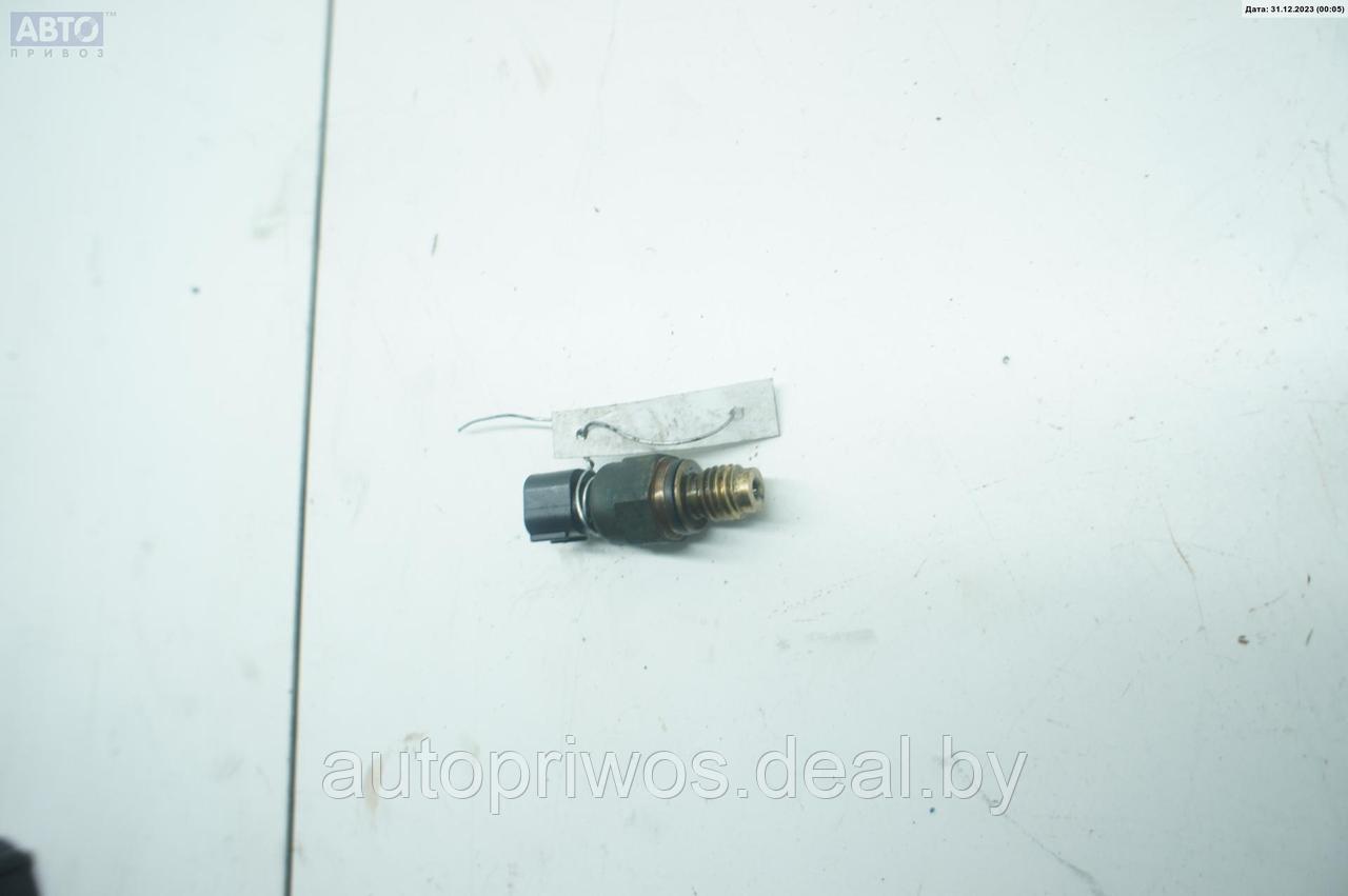 Датчик давления масла Ford Focus 1 (1998-2005) - фото 2 - id-p222057719