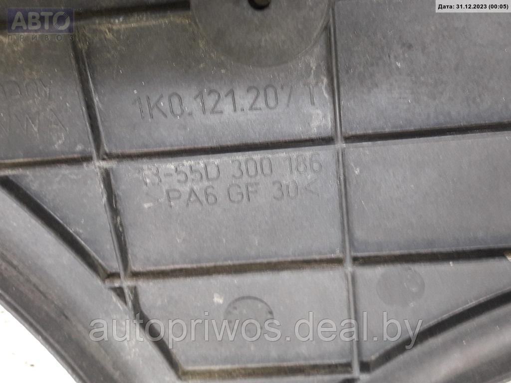 Диффузор (кожух) вентилятора радиатора Volkswagen Passat B6 - фото 2 - id-p221527260