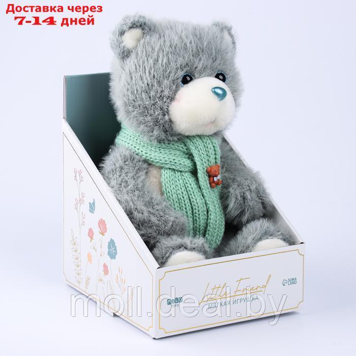 Мягкая игрушка "Little Friend", мишка с зелёным шарфом, цвет светло-серый - фото 1 - id-p222178562