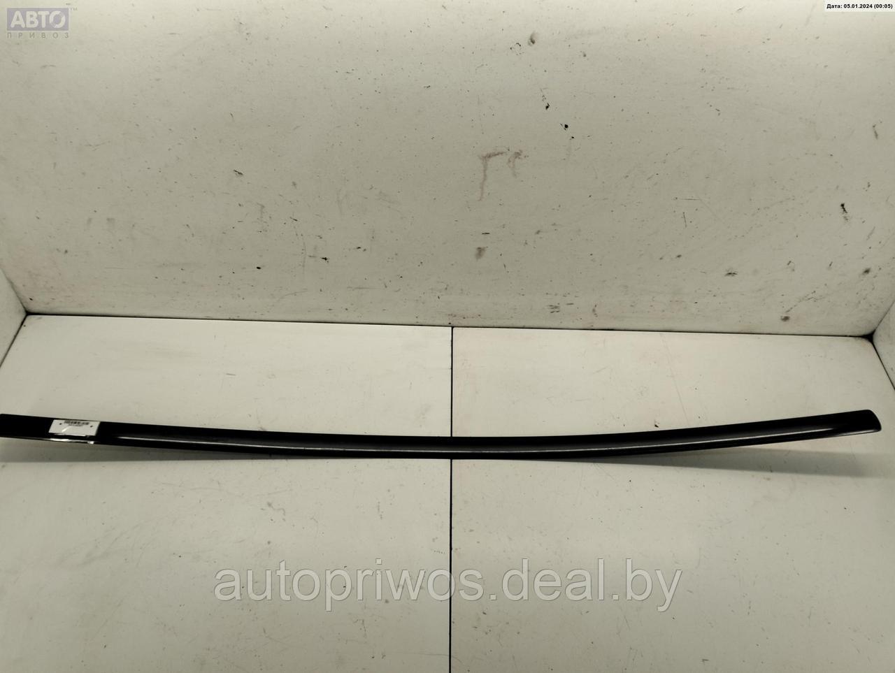 Молдинг двери передней левой Volkswagen Bora - фото 1 - id-p222234476