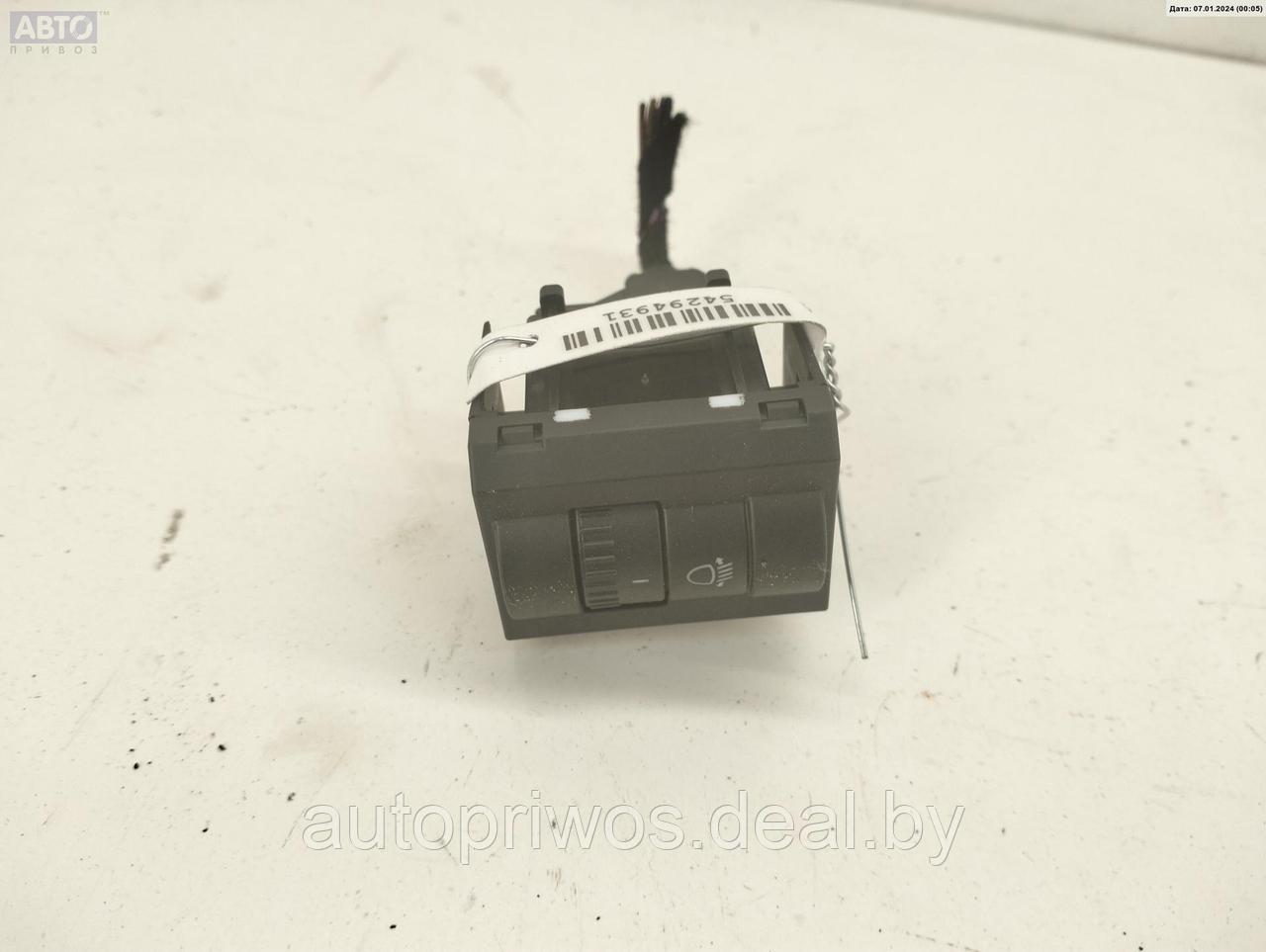 Кнопка корректора фар Skoda Roomster - фото 1 - id-p209909294