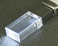 Флеш накопитель USB 2.0 Кристалл, металл/стекло, прозрачный/серебристый, подсветка белым, 32 GB