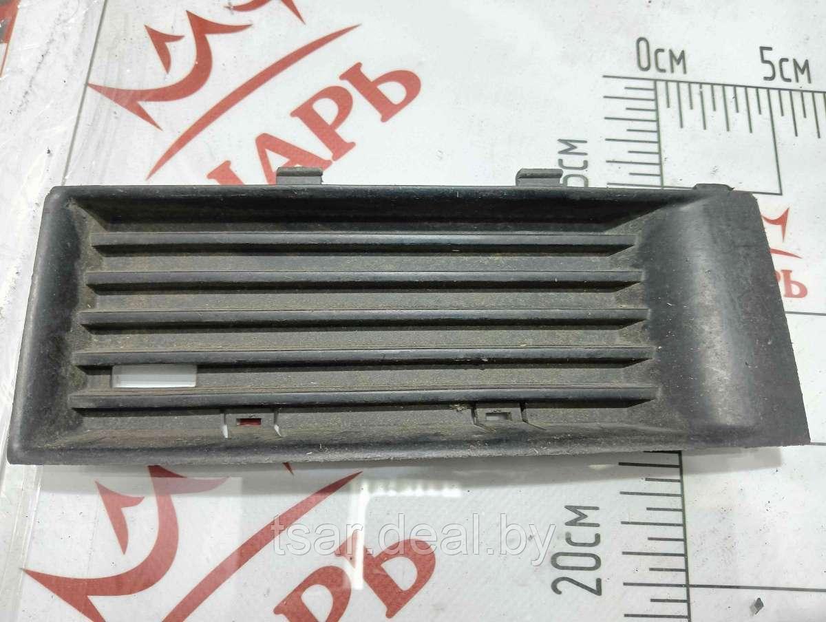 Заглушка (решетка) в бампер передний Skoda Fabia 1 (6Y0853665) - фото 1 - id-p222360685