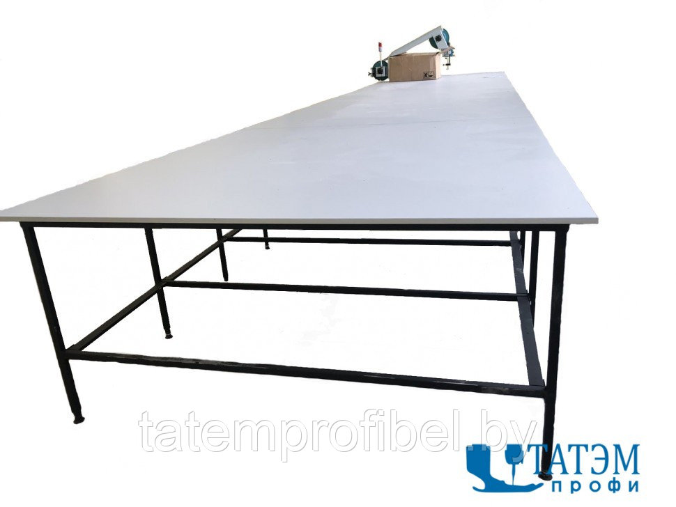 Раскройный промышленный стол без полки (длина 9 м, шир. 2,2 м) - фото 2 - id-p222375436
