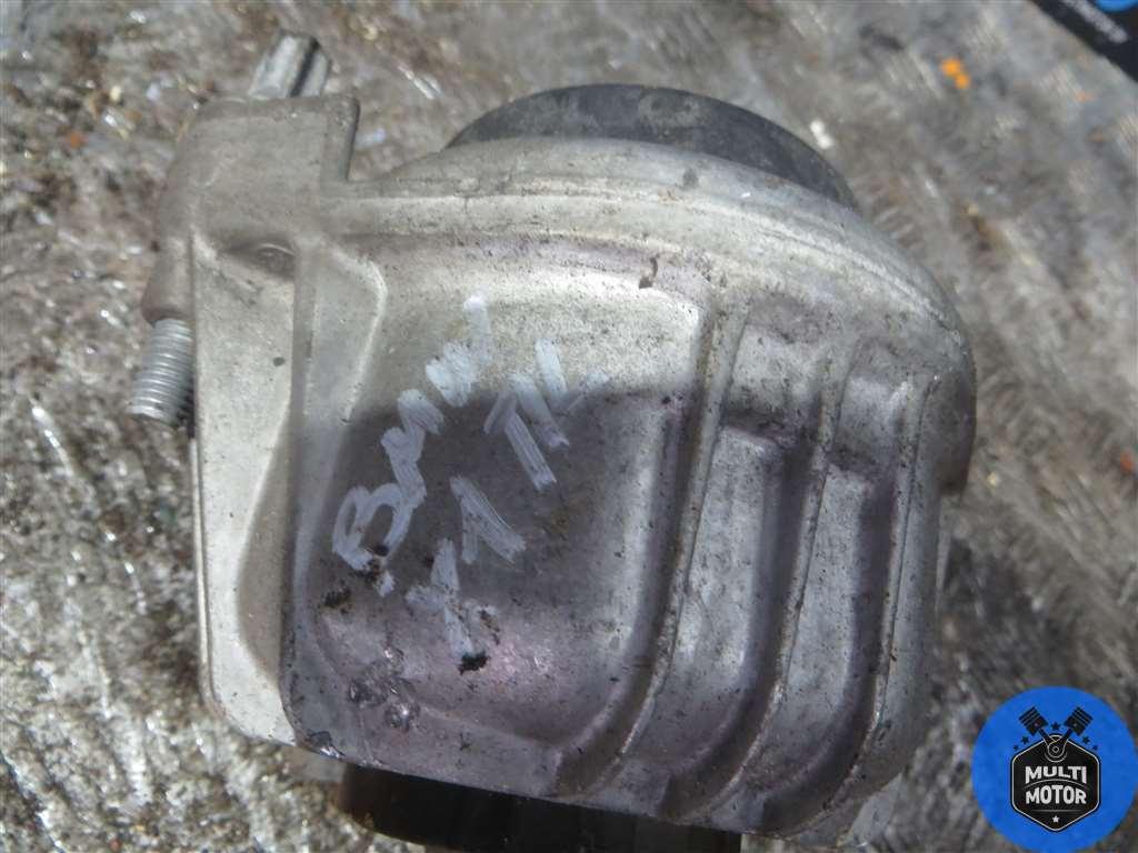 Подушка крепления двигателя BMW X1 E84 (2009-2015) 2.0 TD n47d20c 2011 г. - фото 3 - id-p222433901