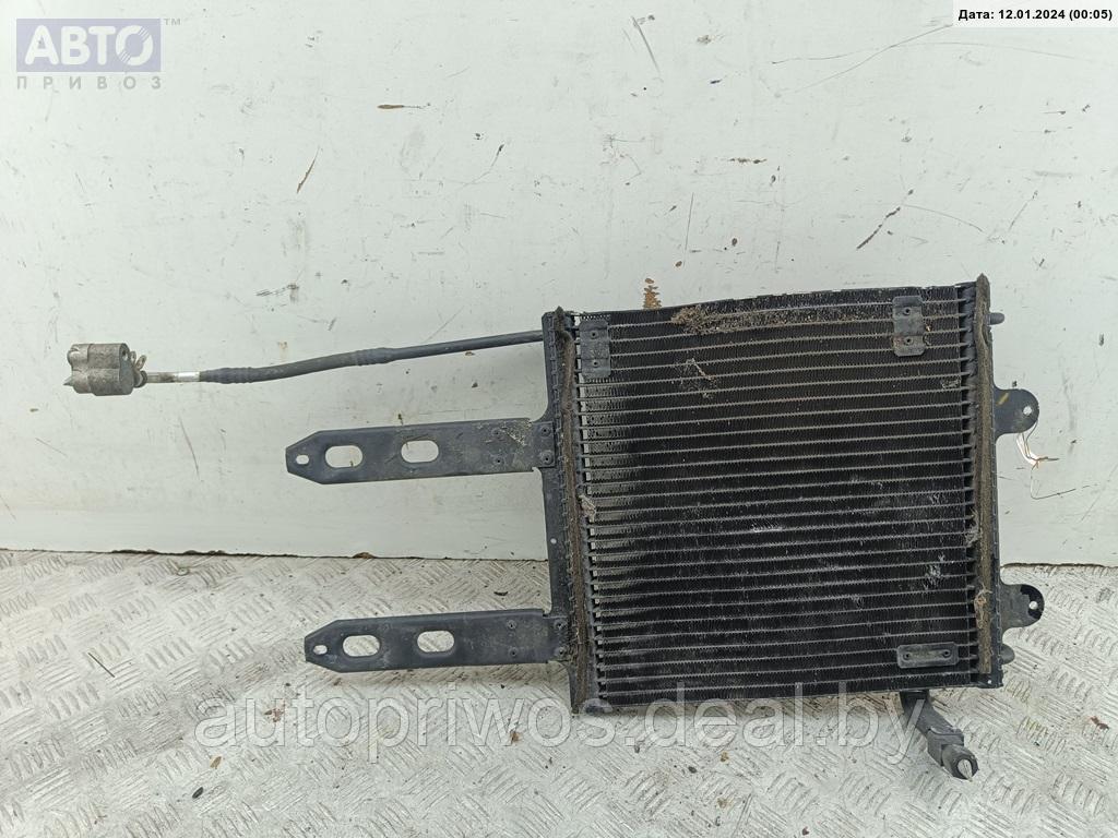 Радиатор охлаждения (конд.) Volkswagen Polo (1999-2001) - фото 2 - id-p222541450