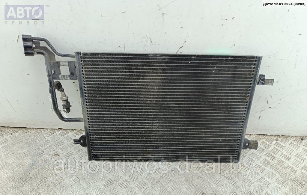 Радиатор охлаждения (конд.) Volkswagen Passat B5+ (GP) - фото 2 - id-p222541996