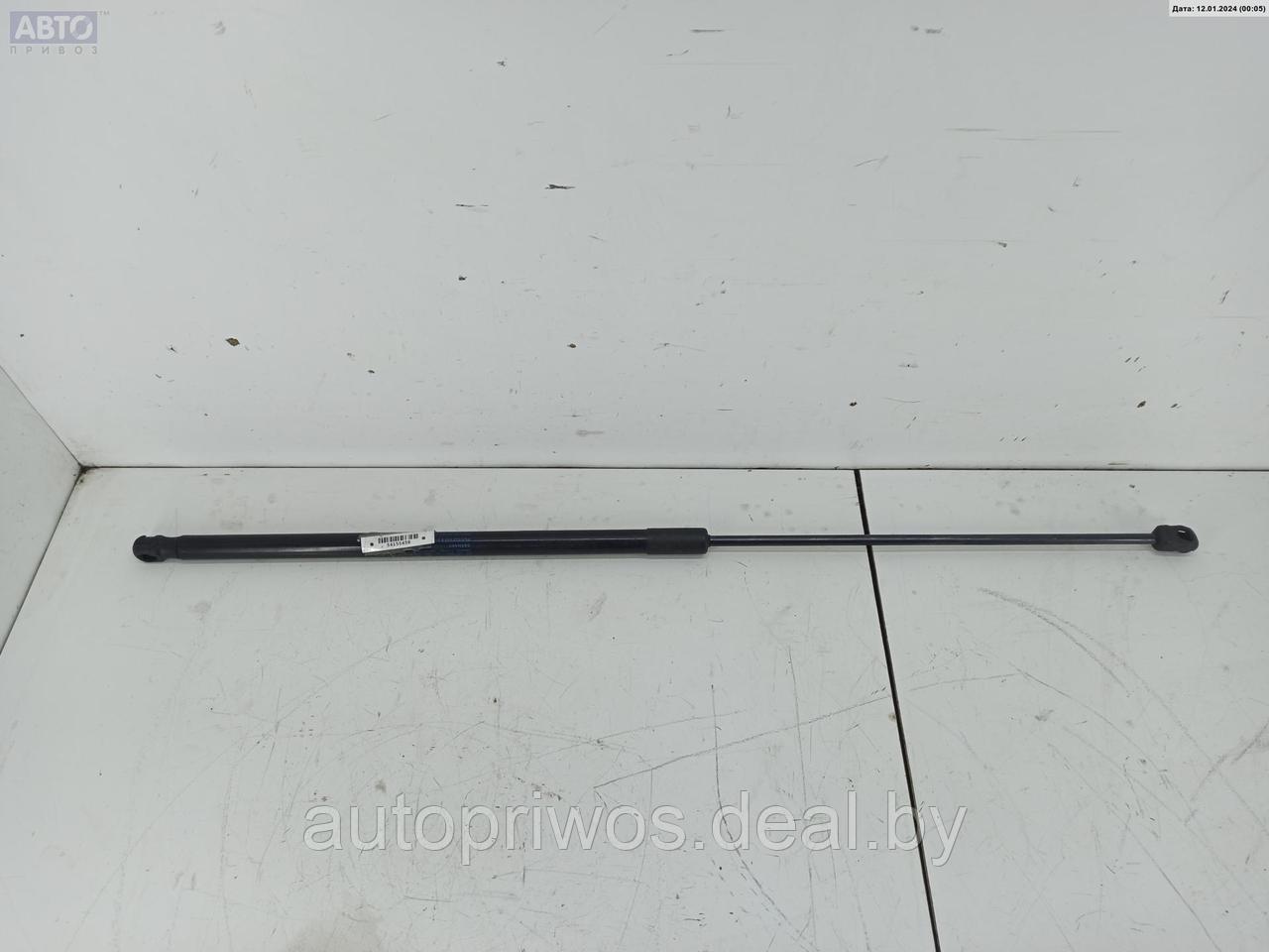 Амортизатор капота Audi Q3 8U (2011-2018) - фото 1 - id-p216261550