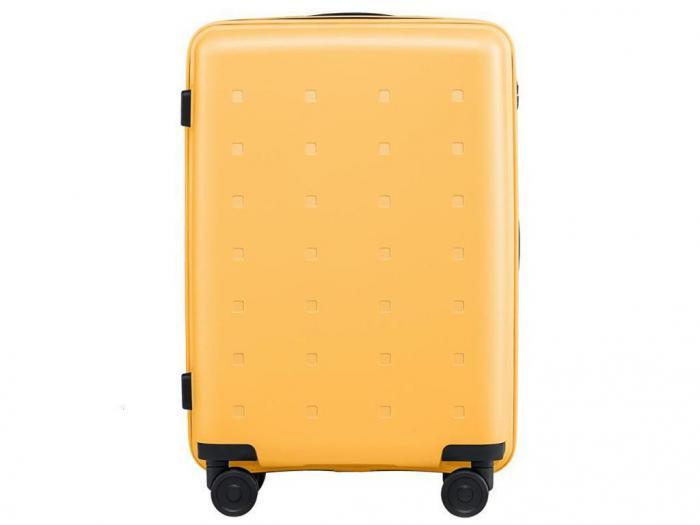 Дорожный пластиковый чемодан на 4 колесах колесиках с ручкой Xiaomi 20 Youth Version желтый ручная кладь - фото 1 - id-p222444486