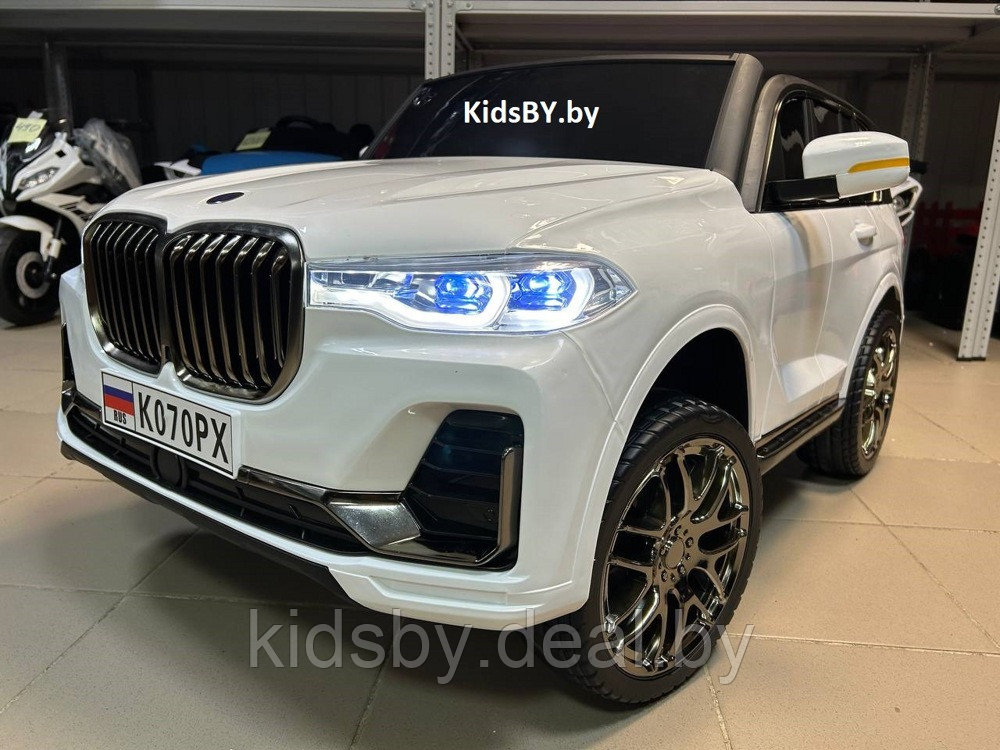 Детский электромобиль RiverToys K070PX (белый) BMW Полноприводный Двухместный - фото 1 - id-p218320524