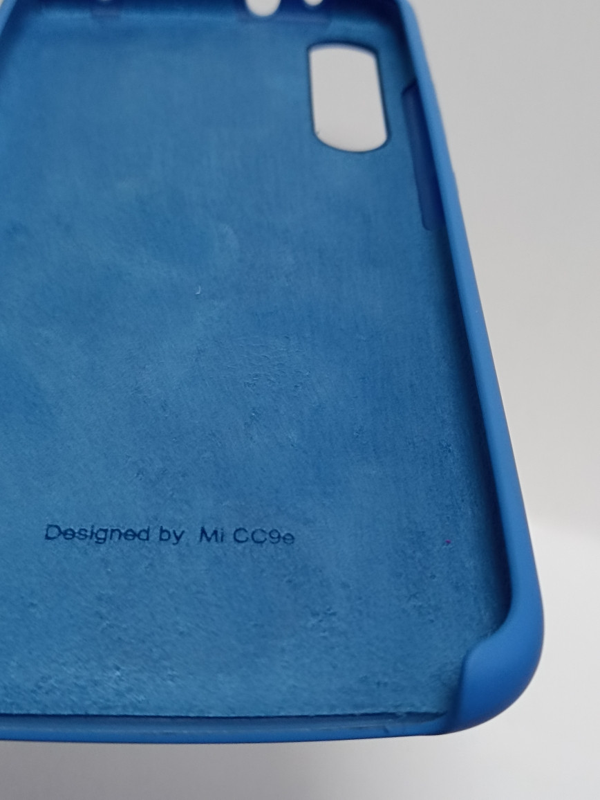 Чехол Xiaomi CC9e/Mi A3 soft touch - фото 2 - id-p222628353