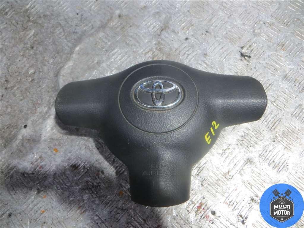 Подушка безопасности водителя TOYOTA COROLLA E12 (2001 - 2007 г.в.) 1.6 i 1ZR-FAE - 132 Лс 2004 г. - фото 1 - id-p222678781