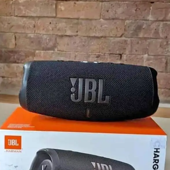 Колонка беспроводная bluetooth портативная JBL CHARGE 5 черная мини мощная с радио музыкальная маленькая - фото 2 - id-p194380071